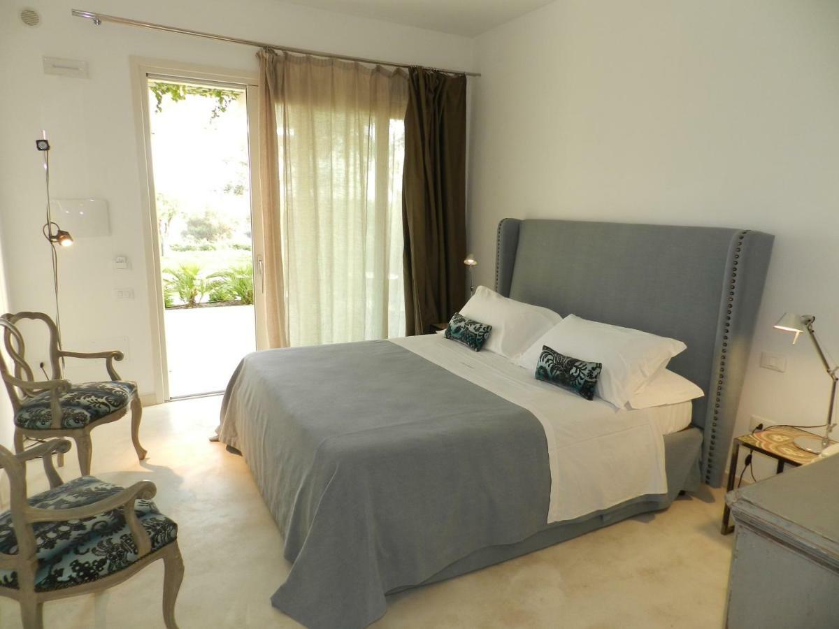 Scilla Maris Charming Suites มาร์ซาเมมี ภายนอก รูปภาพ